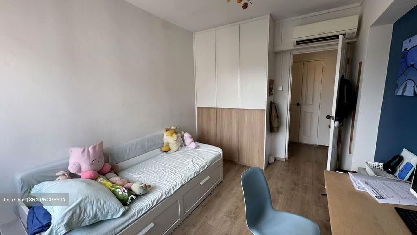 Blk 680A Jurong West Central 1 (Jurong West), HDB Executive #588048171